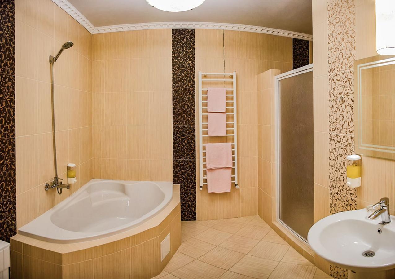 Golden Palace Dubove ภายนอก รูปภาพ
